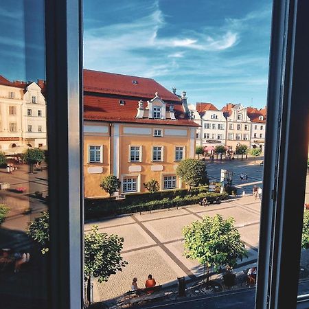 Apartamenty Przy Ratuszu Boleslawiec  Eksteriør bilde
